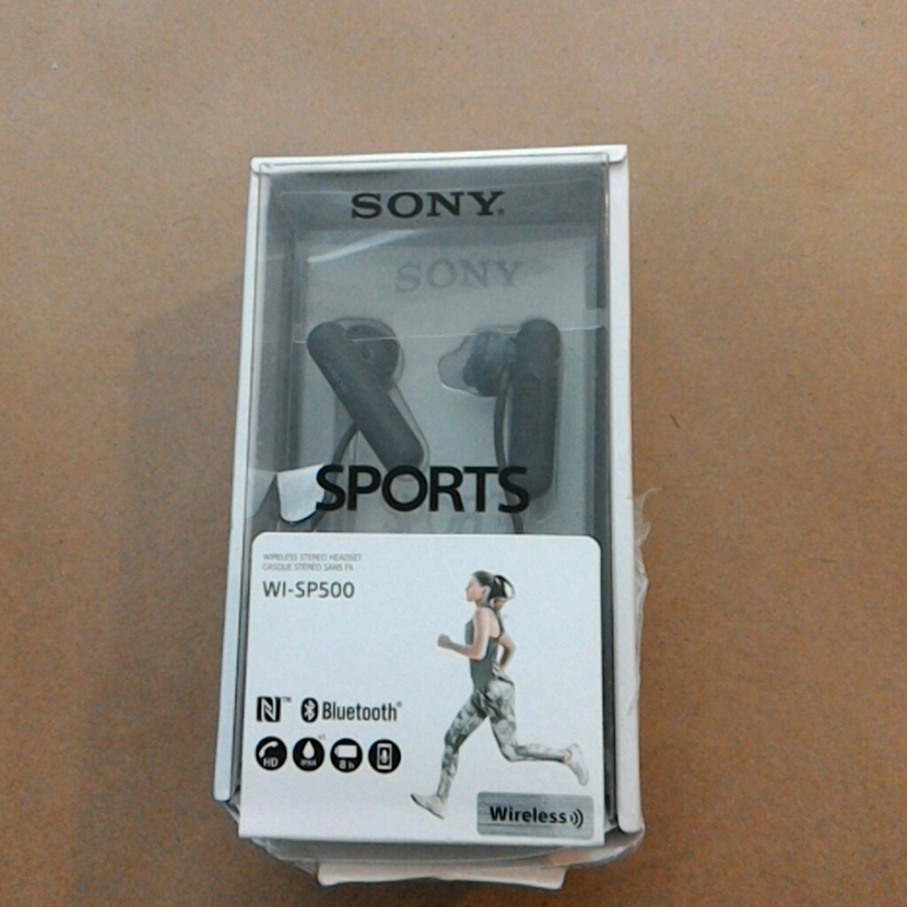 WI-SP500 Sports In-ear Headphones
